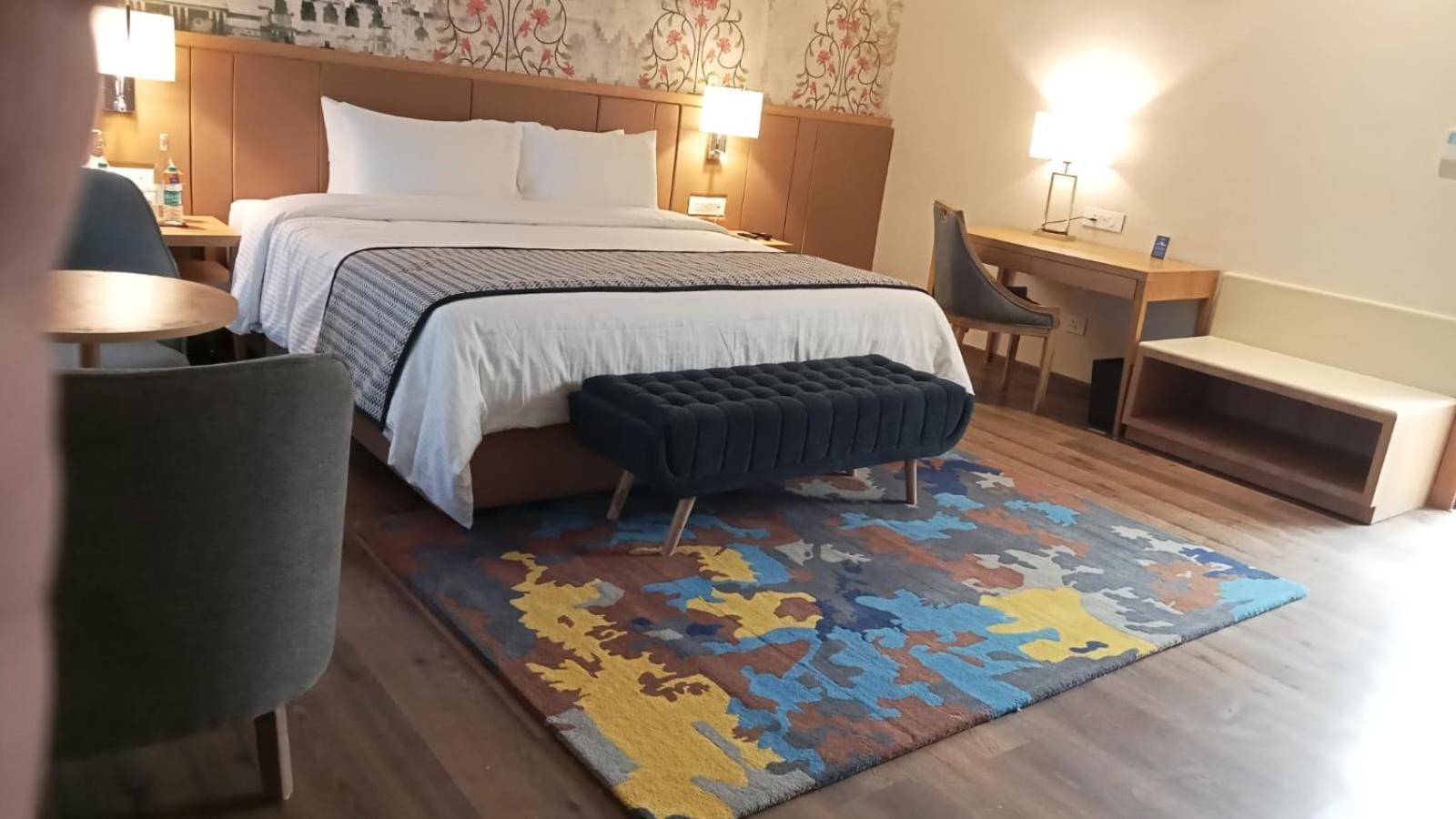 Sarovar Portico, Somnāth Zewnętrze zdjęcie