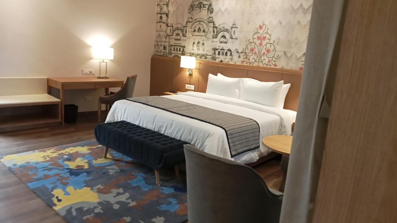 Sarovar Portico, Somnāth Zewnętrze zdjęcie