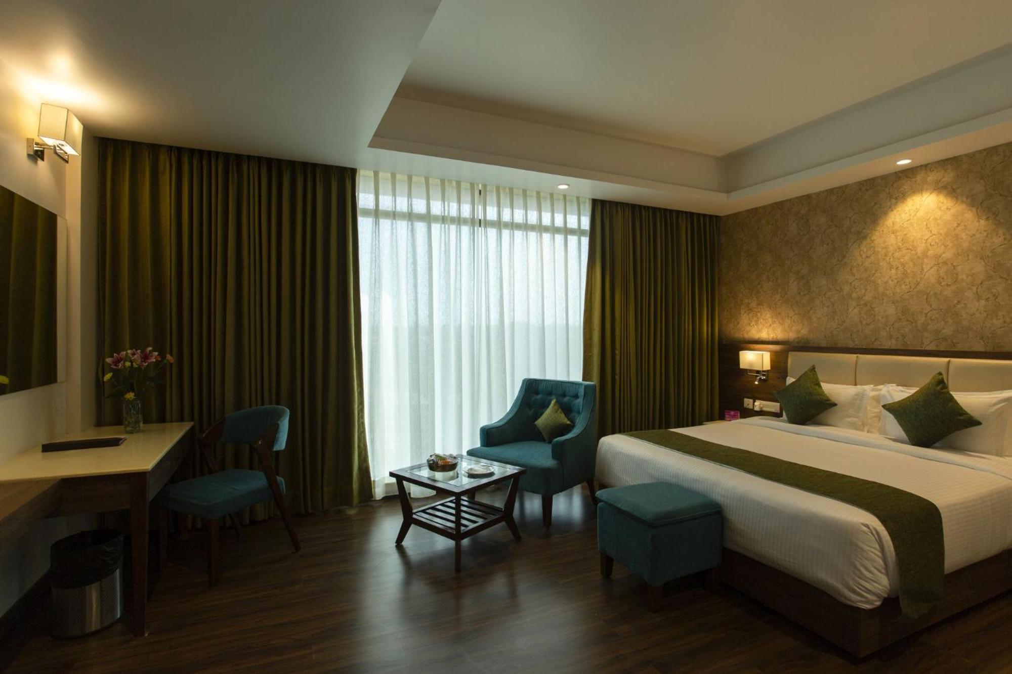 Sarovar Portico, Somnāth Zewnętrze zdjęcie