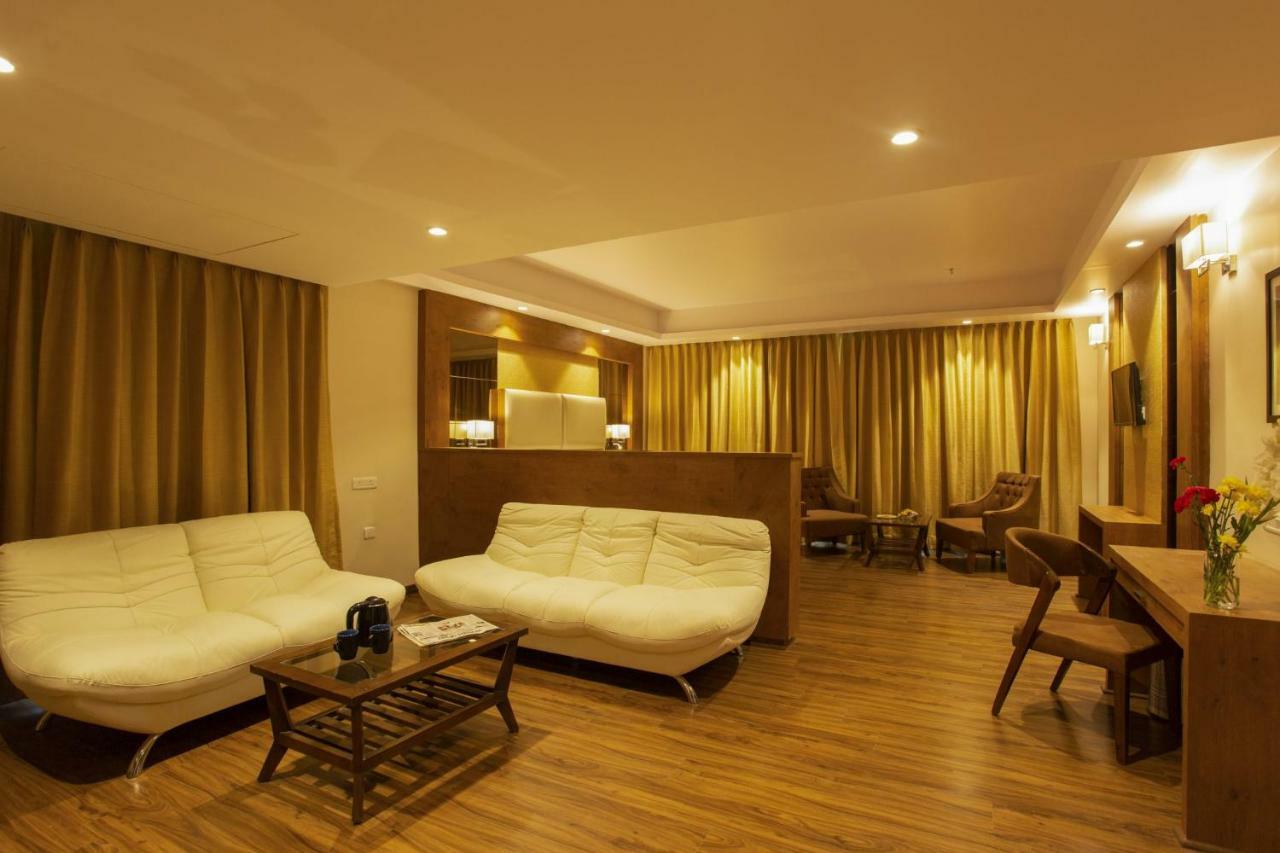 Sarovar Portico, Somnāth Zewnętrze zdjęcie